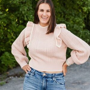 NWT Mable Penelope Ruffle Shoulder Crew Neck Crop Sweater Size S